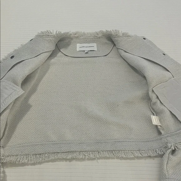 cupcakes & cashmere Gray - Beige Textured Blazer - Picture 5 of 9